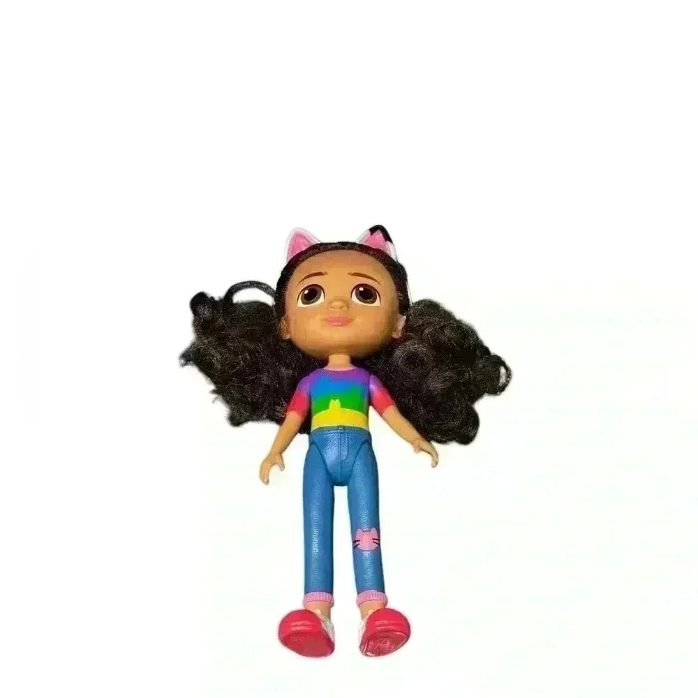 Gabby’s Dollhouse Craft-a-rific Gabby Toy 8” Doll - Picture 4 of 5